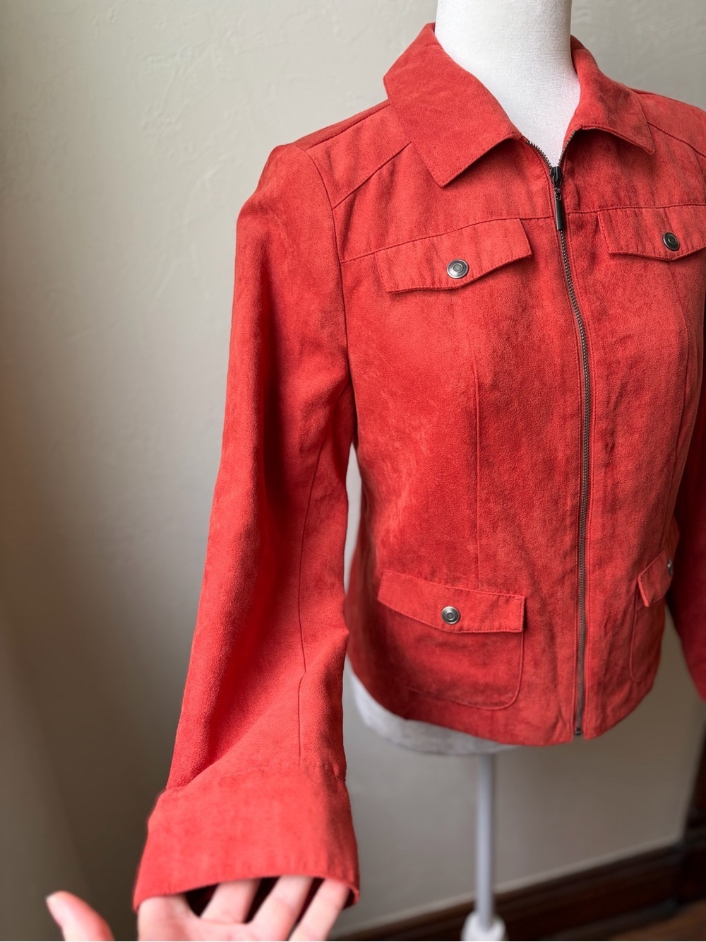 Studio Works Coral Red Faux Suede Zip Front Utility Jacket Petite 4P - Picture 5 of 10